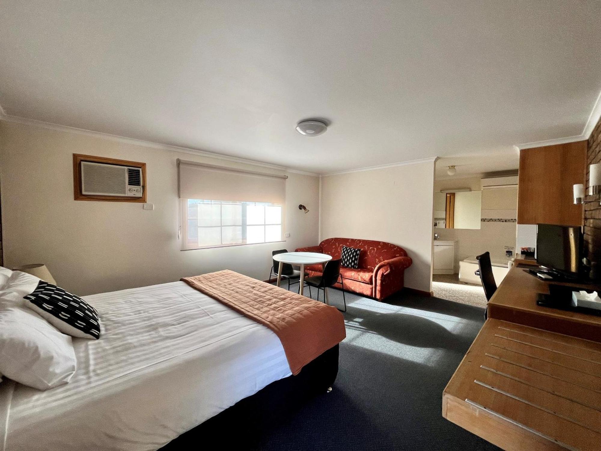 City Colonial Motor Inn 밀두라 외부 사진